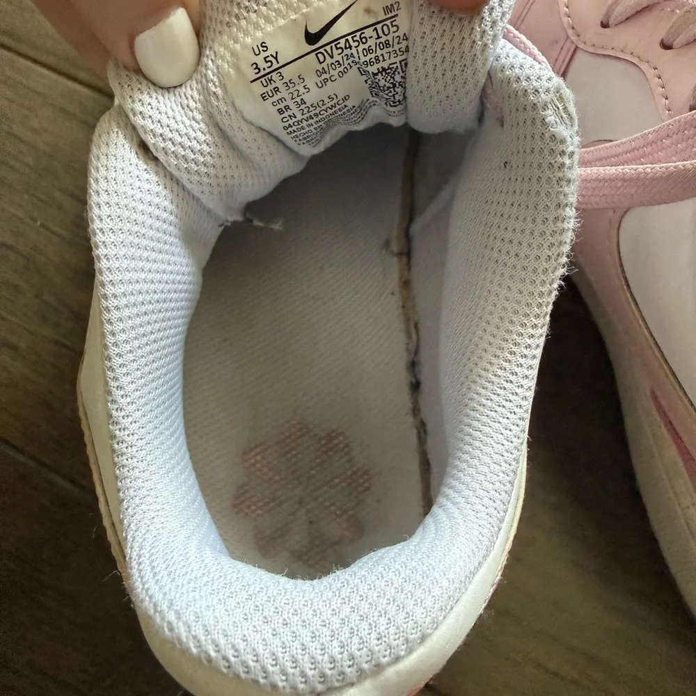 Nike sneakers size 3.5 y